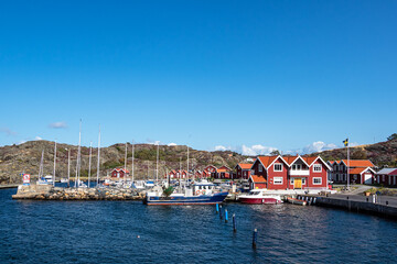 Fototapeta na wymiar Hafen auf der Insel Dyrön in Schweden
