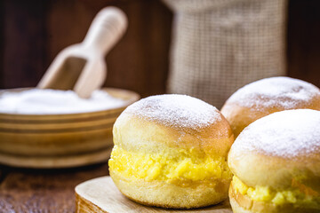 bread with cream and sugar, Brazilian donut called 
