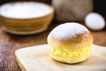 bread with cream and sugar, Brazilian donut called 