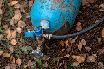 oxygen cylinder and reducer with hose