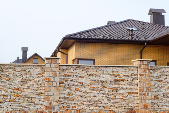 New Sandstone Fence