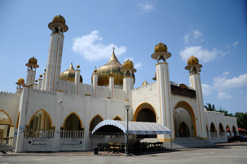 PAHANG, MALAYSIA -MARCH 02, 2014: Al-Makmur Mosque in Kuantan, Pahang, Malaysia. It was one of the...