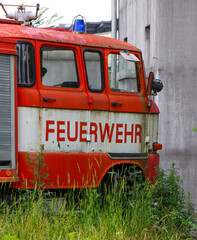 Altes DDR-Feuerwehrfahrzeug