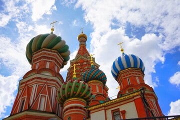 Fototapeta na wymiar St basil cathedral in Moscow. Moscow sightseeing
