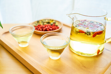 Herbal scented medlar and chrysanthemum tea