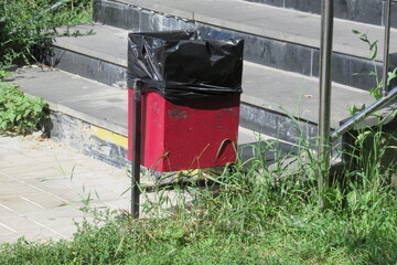 Russia, Moscow, trash can, august 2020 (17)