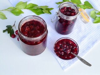 red currant jam