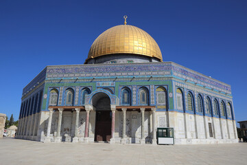 Dome of the Rock.Temple Mount. Al-Aqsa Mosque. Dome of the Rock.Temple Mount. The Western Wall. 
The architectural complex of the Temple Mount in Jerusalem.The architectural complex of the Temple Moun