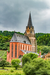 Fototapeta na wymiar A church in the village of Oberwesel along the Rhine river, in Germany