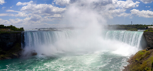 Fototapeta premium Niagara Falls - Horseshoe Falls, Ontario, Canada