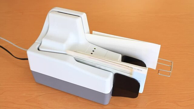 Check Image Scanner; Check scanners allow you to deposit checks in a simple and secure way. A high speed check scanner typically allows you to scan up to 50 checks in a matter of minutes
