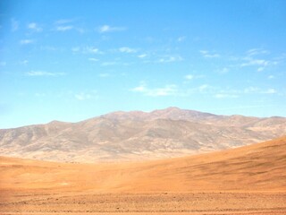 Fototapeta na wymiar Montaña del desierto
