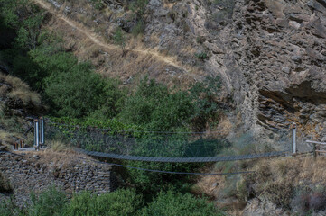 skała g&oacute;ry ścieżka widok drzewa