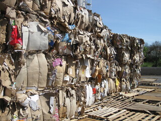 Stock de balles de carton