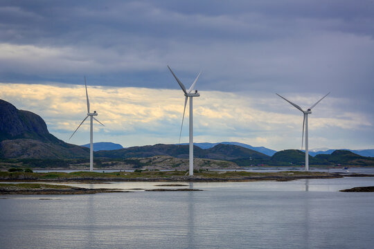 Windgenerators
