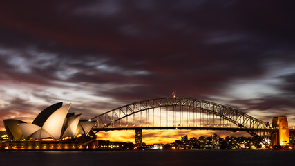 Fototapeta premium Zachód słońca w Sydney Harbour