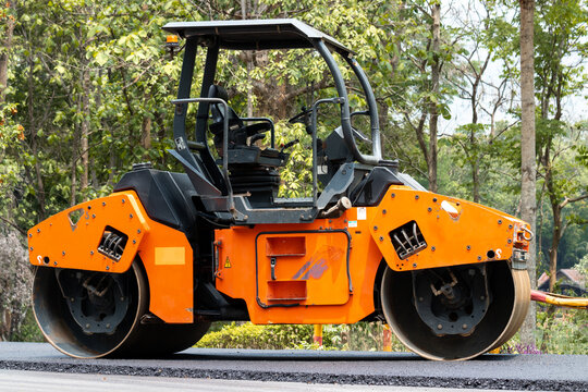 
Heavy Machinery Compacted Asphalt Road In The Construction Of Intercity Road, Highway Construction, Asphalt Compaction