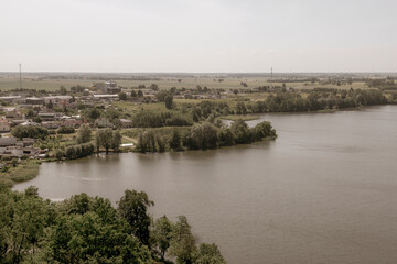 Obraz premium view of the lake in the summer