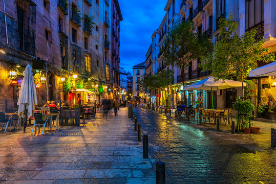 Fototapeta Old street in Madrid, Spain. Architecture and landmark of Madrid. Night cityscape of Madrid.