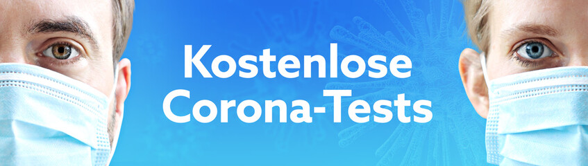 Kostenlose Corona-Tests. Gesichter von Mann und Frau mit Mundschutz. Paar mit Maske vor blauen...