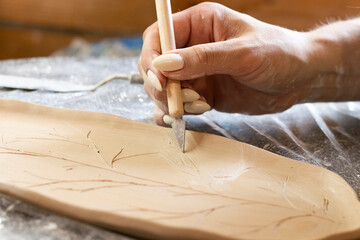 workflow the master made a plate from clay