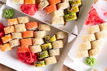 Sushi set in carton box. Japanese sushi food © Владислав Легір