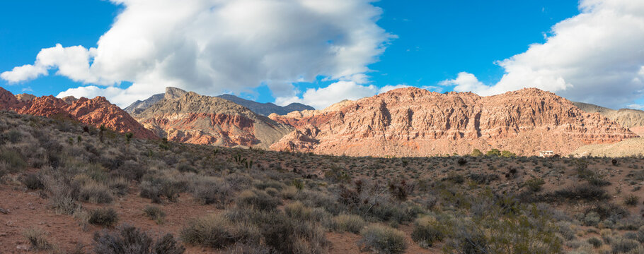 Panoramic views of Red Rock Canyon, Near Las Vegas, Nevada, USA © Ian Kennedy