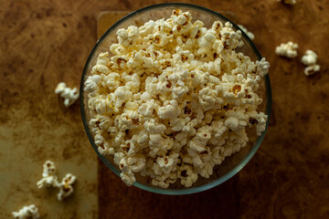 Popcorn in a glass bowl.