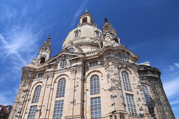 Fototapeta na wymiar Frauenkirche church, Dresden Germany