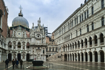 Fototapeta na wymiar View of the courtyard of the Doge's palace on a rainy day. Venice, Italy.