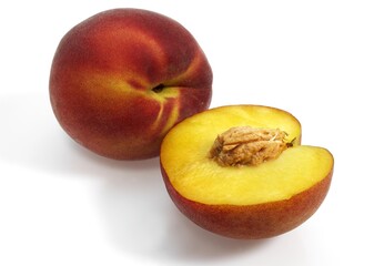 Fototapeta na wymiar Apricot Peach, persica vulgaris, Fruits against White Background