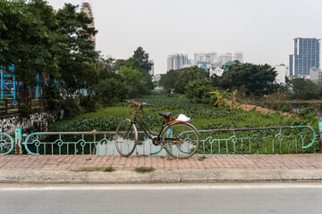 Fototapeta premium Lonely old bicycle