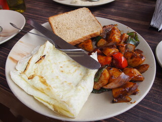 Lunch at a restaurant, Bread, Omlet and Chicken with Vegetables, Rishikesh, Uttarakhand, North India, India