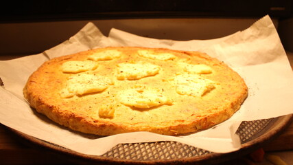 Baked Cauliflower Crust Pizza & Ricotta