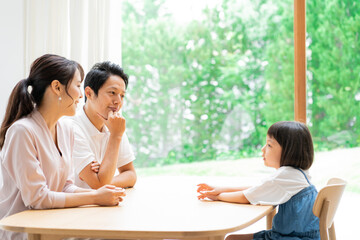 アジア人　親子　ポートレート