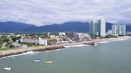 Fototapeta na wymiar a view of the coastline in Puerto Vallarta