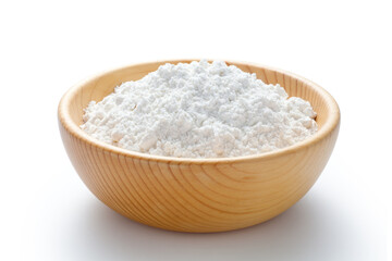Fototapeta na wymiar wheat flour in a wooden bowl isolated on white background