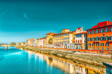 Obraz premium Beautiful panoramic view of the Arno River and the town of Renaissance Italy - Florence. Italy.