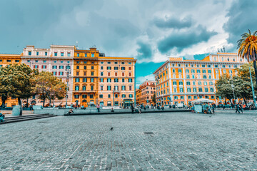Fototapeta na wymiar ROME, ITALY- MAY 09, 2017: Beautiful landscape urban and historical view of the Rome, street, people, tourists on it, urban life of the Eternal City.