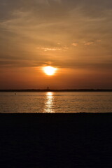 Sonnenuntergang in der Bucht von Arcachon