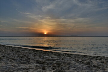 Sonnenuntergang in der Bucht von Arcachon