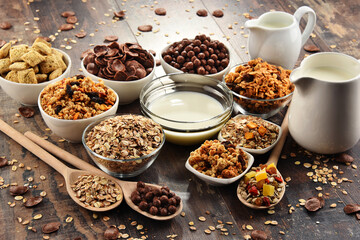 Composition with different sorts of breakfast cereal products