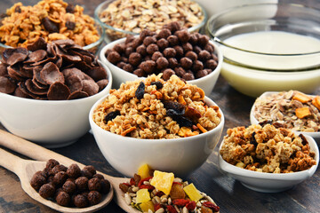Composition with different sorts of breakfast cereal products