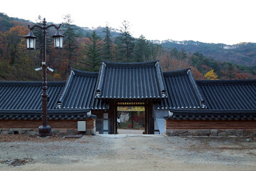 Naklejka premium South Korea Daeseungsa Buddhist Temple