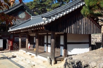 Fototapeta premium South Korea Gimyongsa Buddhist Temple