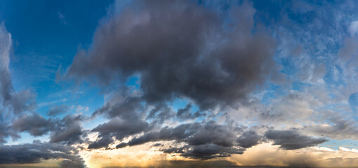 Obraz premium Fantastic dark thunderclouds, natural sky composition, wide panorama