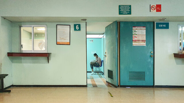 Public Clinic for Covid-19 patients (free royalty property).
