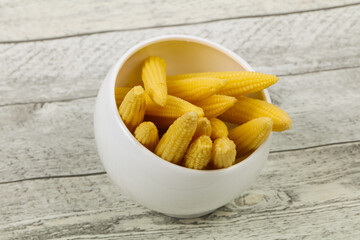 Pickled baby corn