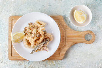 Fried fish with anchovy, prawn and other mediterranean fishes