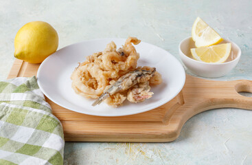 Fried fish with anchovy, prawn and other mediterranean fishes